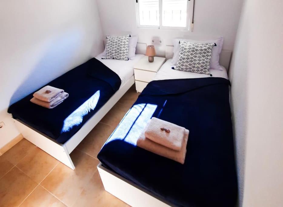 Naranja Apartament On The Beach 2 Bedrooms オロペサ・デル・マール エクステリア 写真