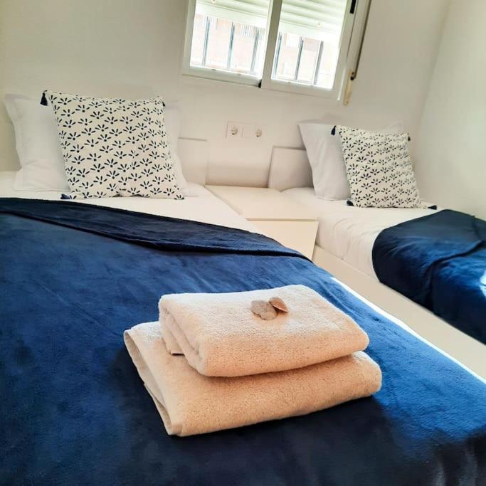 Naranja Apartament On The Beach 2 Bedrooms オロペサ・デル・マール エクステリア 写真