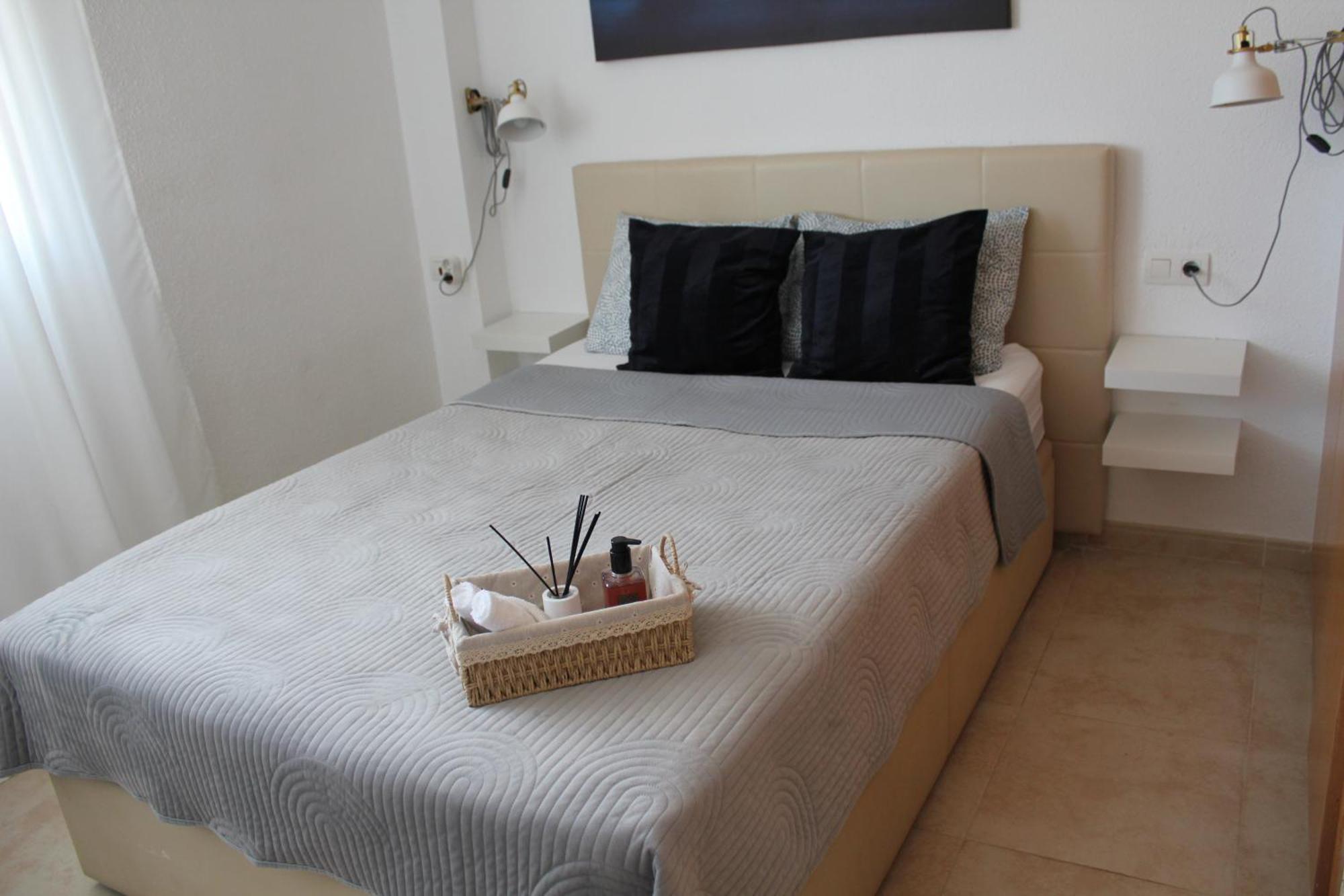 Naranja Apartament On The Beach 2 Bedrooms オロペサ・デル・マール エクステリア 写真